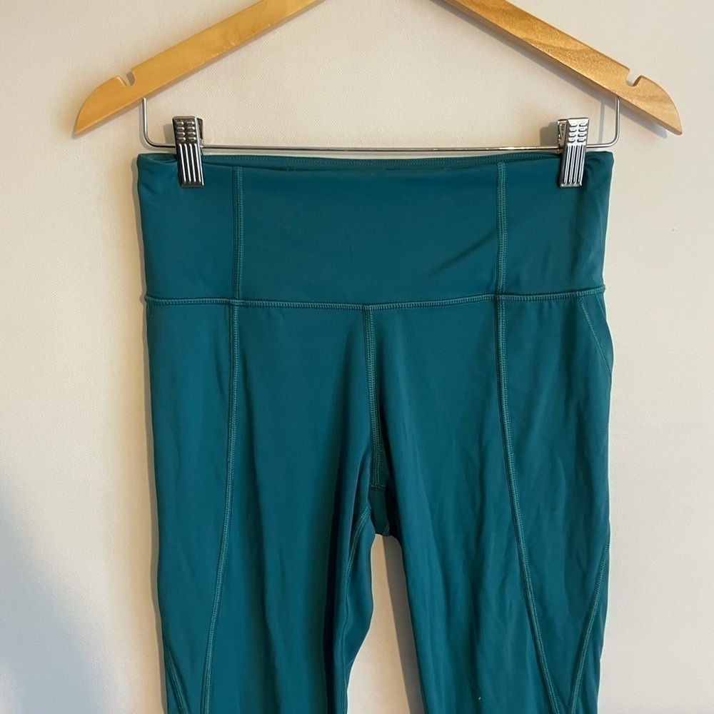 ATHLETA Lightning Capri Tight Leggings small Teal Running - Picture 2 of 10